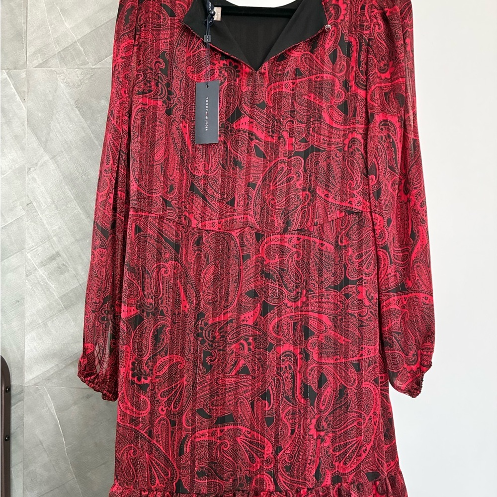 Tommy Hilfiger Red and Black Paisley Dress - Picture 2 of 3